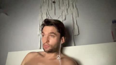 Snapshot of devyy333 chatting on October 18, 2025, 3:31 am devyy333 online show from October 18, 2025, 3:31 am