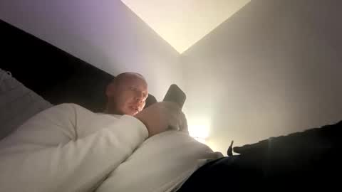 deznuts130 online show from February 7, 2025, 3:12 am