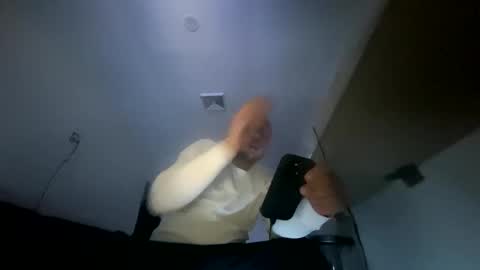 deznuts130 online show from February 27, 2025, 5:56 am