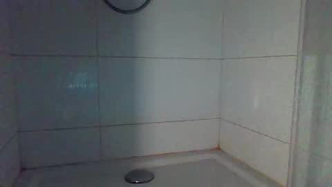 Snapshot of dezz899 chatting on November 30, 2025, 5:50 pm dezz899 online show from November 30, 2025, 5:50 pm