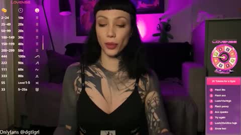 Snapshot of dgtlgrl chatting on September 16, 2025, 3:13 pm dgtlgrl online show from September 16, 2025, 3:13 pm