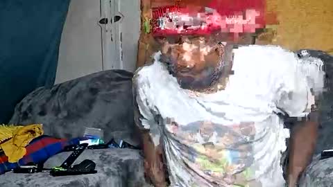 Snapshot of dhbbc454336 chatting on December 20, 2025, 11:50 am Marcus D-von Steel as the raunchy ass sniffer thrill me with your online show from December 20, 2025, 11:50 am