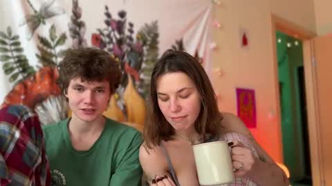 Di Alex online show from February 27, 2025, 1:38 pm