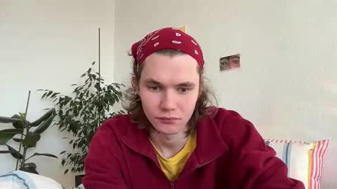 Snapshot of di_n_alex chatting on January 18, 2026, 8:40 am Di Alex online show from January 18, 2026, 8:40 am