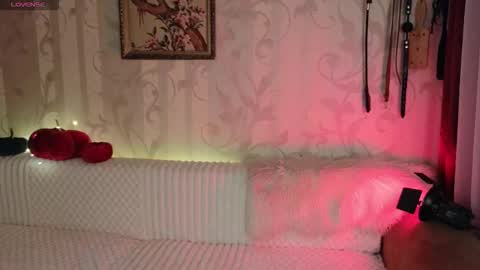 Snapshot of dia__diana chatting on November 7, 2025, 3:12 pm Diana Di Honey online show from November 7, 2025, 3:12 pm