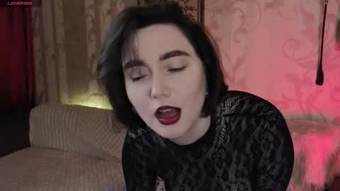 Snapshot of dia__diana chatting on December 20, 2025, 1:29 pm Diana Di Honey online show from December 20, 2025, 1:29 pm