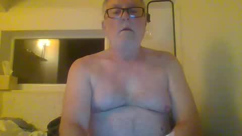 Snapshot of dial76 chatting on January 14, 2025, 5:40 am dial76 online show from January 14, 2025, 5:40 am