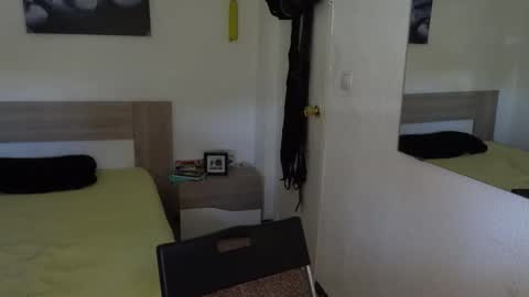 Melissa My schedule 10pm time Colombia online show from December 3, 2025, 12:14 pm