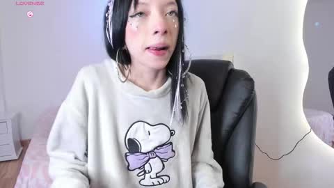 Snapshot of diamond__cherry chatting on February 24, 2026, 2:04 pm Diamond online show from February 24, 2026, 2:04 pm