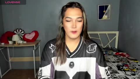 Snapshot of diamond_foxy chatting on March 1, 2025, 5:42 am Wency online show from March 1, 2025, 5:42 am