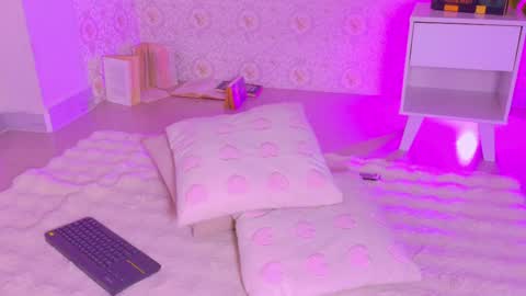 Diamond online show from May 14, 2026, 2:57 pm