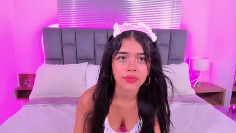 Snapshot of diamond_sweet0 chatting on January 8, 2026, 2:25 am Diamond online show from January 8, 2026, 2:25 am