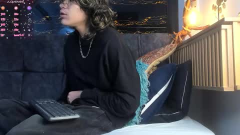 Snapshot of diamond_twink chatting on November 14, 2025, 4:11 am diamond_twink online show from November 14, 2025, 4:11 am