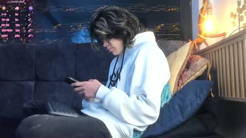 Snapshot of diamond_twink chatting on November 20, 2025, 4:34 am diamond_twink online show from November 20, 2025, 4:34 am