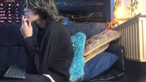 Snapshot of diamond_twink chatting on November 27, 2025, 4:36 am diamond_twink online show from November 27, 2025, 4:36 am