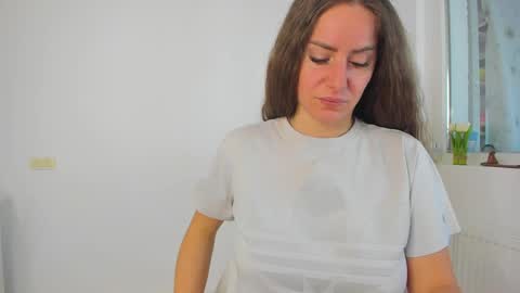 diamondkay_ online show from April 7, 2026, 6:58 am