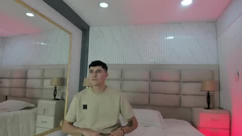 Snapshot of diamondss_1 chatting on May 30, 2026, 10:07 pm diamondss_1 online show from May 30, 2026, 10:07 pm