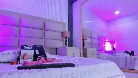 diamondss_1 online show from July 4, 2026, 9:10 pm