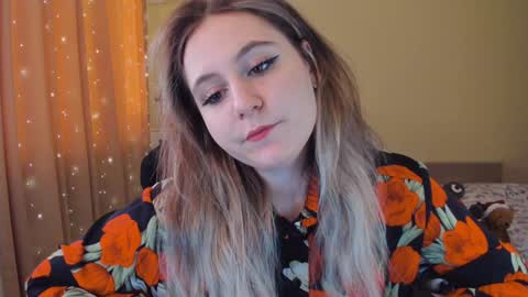Snapshot of diana_floweri chatting on January 4, 2025, 12:27 pm Diana online show from January 4, 2025, 12:27 pm