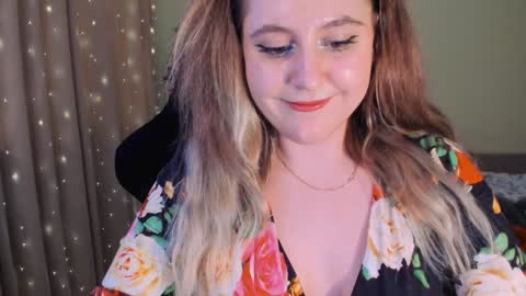 Snapshot of diana_floweri chatting on January 11, 2025, 11:45 am Diana online show from January 11, 2025, 11:45 am