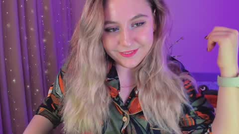 Snapshot of diana_floweri chatting on January 16, 2025, 10:10 am Diana online show from January 16, 2025, 10:10 am