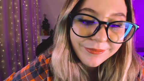 Snapshot of diana_floweri chatting on February 2, 2025, 12:46 pm Diana online show from February 2, 2025, 12:46 pm