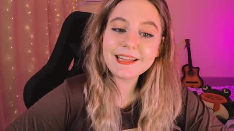Snapshot of diana_floweri chatting on February 10, 2025, 1:22 pm Diana online show from February 10, 2025, 1:22 pm