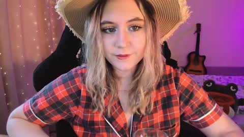 Snapshot of diana_floweri chatting on February 14, 2025, 9:34 am Diana online show from February 14, 2025, 9:34 am
