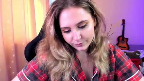 Snapshot of diana_floweri chatting on February 26, 2025, 11:52 am Diana online show from February 26, 2025, 11:52 am