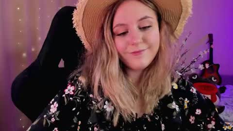 Snapshot of diana_floweri chatting on March 1, 2025, 10:24 am Diana online show from March 1, 2025, 10:24 am
