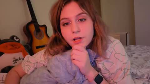 Snapshot of diana_floweri chatting on September 13, 2025, 9:31 am Diana online show from September 13, 2025, 9:31 am