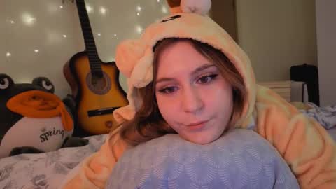 Snapshot of diana_floweri chatting on September 18, 2025, 8:27 am Diana online show from September 18, 2025, 8:27 am