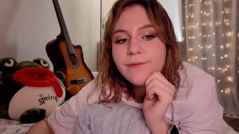 Snapshot of diana_floweri chatting on October 2, 2025, 10:00 am Diana online show from October 2, 2025, 10:00 am