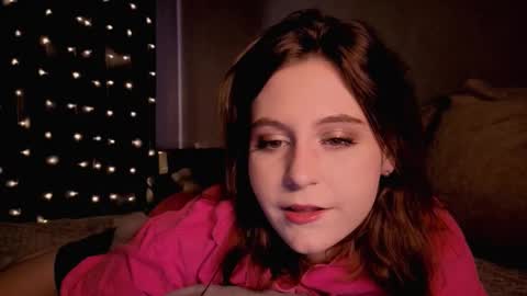 Snapshot of diana_floweri chatting on December 19, 2025, 2:51 am Diana online show from December 19, 2025, 2:51 am