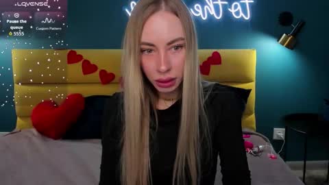 Snapshot of diana_garrett chatting on February 21, 2026, 1:17 am Diana online show from February 21, 2026, 1:17 am