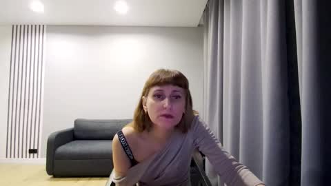 Snapshot of diana_meridor chatting on February 6, 2025, 10:10 pm diana_meridor online show from February 6, 2025, 10:10 pm
