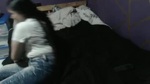 Snapshot of diana_smit_ chatting on February 4, 2026, 6:36 pm diana online show from February 4, 2026, 6:36 pm