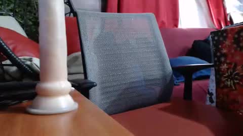 Snapshot of diani123 chatting on December 16, 2024, 11:07 pm diani123 online show from December 16, 2024, 11:07 pm