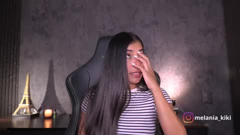 Snapshot of dianne_nanatzu chatting on December 27, 2024, 3:20 am Melania - online show from December 27, 2024, 3:20 am