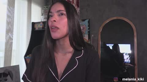 Snapshot of dianne_nanatzu chatting on October 20, 2025, 9:26 pm Melania - online show from October 20, 2025, 9:26 pm