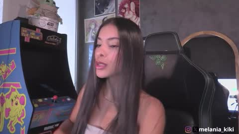 Snapshot of dianne_nanatzu chatting on November 27, 2025, 10:12 pm Melania - online show from November 27, 2025, 10:12 pm