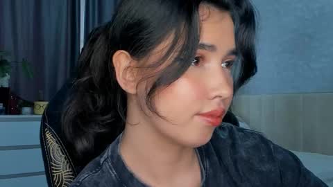 Snapshot of diara_lan chatting on February 7, 2026, 9:35 am Diara online show from February 7, 2026, 9:35 am