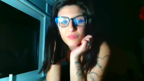 Snapshot of diavoletta98 chatting on March 25, 2026, 9:32 pm Diavoletta98 online show from March 25, 2026, 9:32 pm