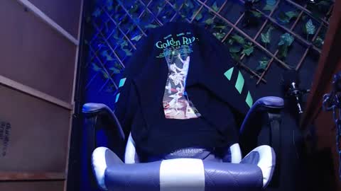 Snapshot of dicaprioo_ chatting on January 9, 2026, 5:54 am DICAPRIO online show from January 9, 2026, 5:54 am