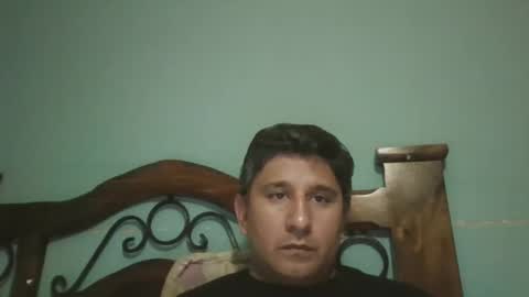 dickeduardo online show from November 22, 2025, 2:10 am