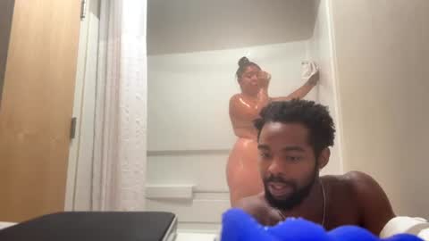 Snapshot of dickemda chatting on July 18, 2026, 10:02 pm dickemda online show from July 18, 2026, 10:02 pm