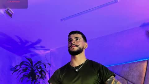 Snapshot of dickgriffith chatting on September 25, 2025, 1:15 pm Dick Griffith online show from September 25, 2025, 1:15 pm