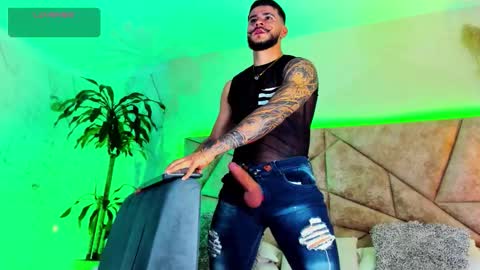 Snapshot of dickgriffith chatting on October 29, 2025, 10:28 am Dick Griffith online show from October 29, 2025, 10:28 am