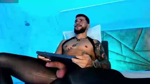 Snapshot of dickgriffith chatting on January 14, 2026, 1:17 pm Dick Griffith online show from January 14, 2026, 1:17 pm