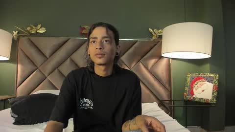 dickie_dicking online show from December 3, 2025, 9:02 pm